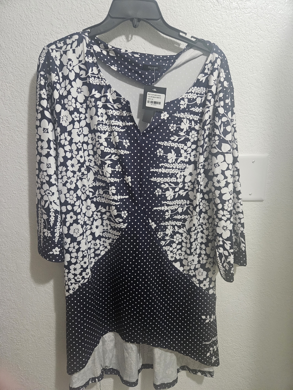 Navy & White Floral Tunic/ Top/ Dress. 1X